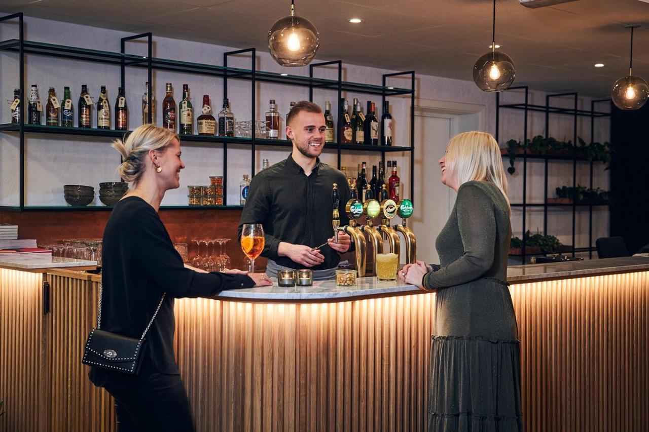 Hotel Oasia Aarhus City ภายนอก รูปภาพ