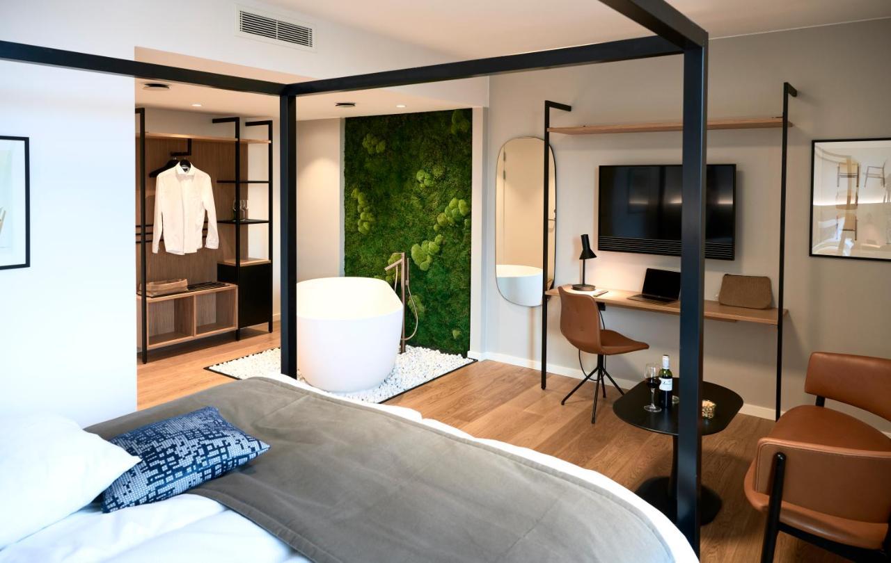 Hotel Oasia Aarhus City ภายนอก รูปภาพ